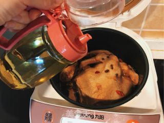 电饭煲整鸡的做法步骤：7