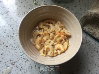 鲜掉舌头的三鲜水饺的做法步骤：5
