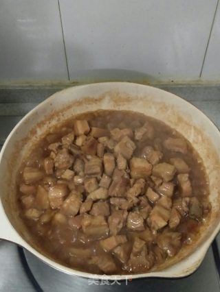 家常简易烧五花肉的做法步骤：7