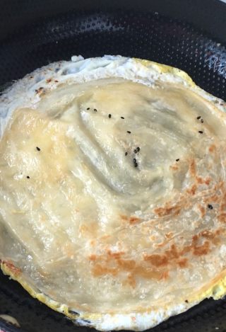 辣酱手抓饼的做法步骤：8