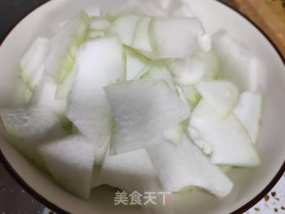 猪肉冬瓜丸子汤的做法步骤：1