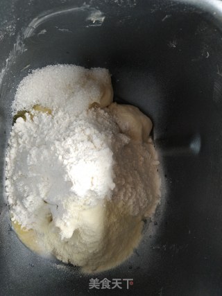 手撕肉松面包的做法步骤：4