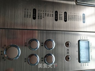 手撕肉松面包的做法步骤：5