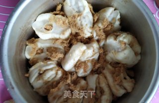手撕肉松面包的做法步骤：13