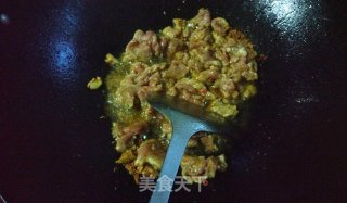 荤菜—洋葱黄瓜炒肉片的做法步骤：7