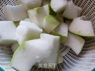 冬瓜海藻汤的做法步骤：2