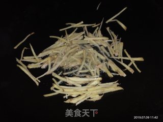 鸭肉丝瓜煲的做法步骤：4