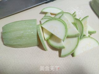 虾米西葫芦的做法步骤：3
