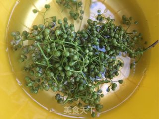 藤椒肉丁酱的做法步骤：1