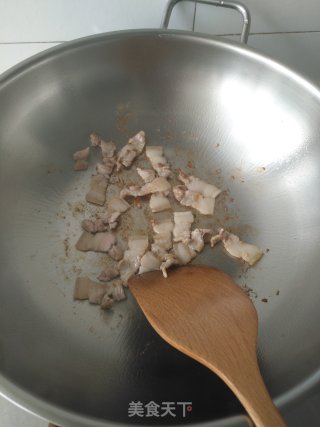 肉片橄榄菜炒豇豆的做法步骤：3