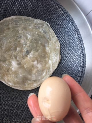 藤椒酱蒜蓉肠手抓饼的做法步骤：9