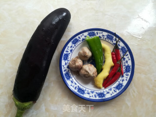 蒜香烤茄子的做法步骤：1