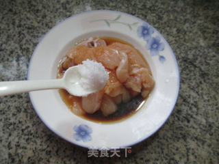 胡萝卜炒鸡胸肉的做法步骤：5