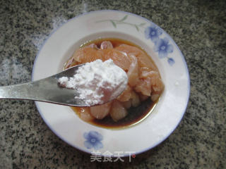 胡萝卜炒鸡胸肉的做法步骤：6