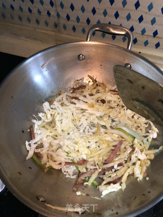腊肠白菜丝的做法步骤：4