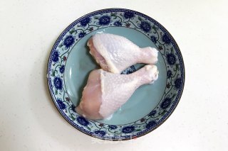 虫草菇蒸鸡腿的做法步骤：3