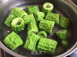 苦瓜酿虾蓉的做法步骤：4