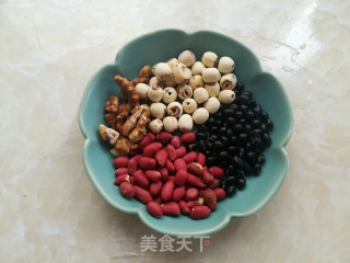 安神补血杂粮粥的做法步骤：2
