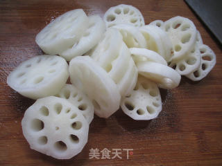 香卤莲藕的做法步骤：3
