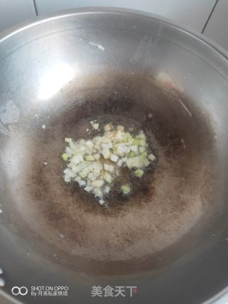 酸甜开胃的西红柿炒鸡蛋的做法步骤：6