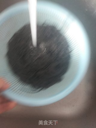 凉拌蕨根粉的做法步骤：4