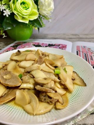 杏鲍菇炒肉片的做法步骤：16