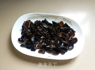木耳蒸鸡的做法步骤：6