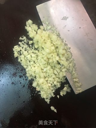 粉丝蒸白贝的做法步骤：3