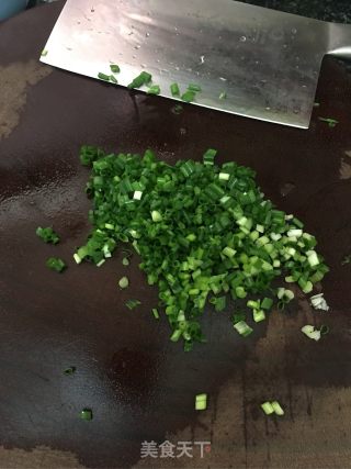 荸荠肉馅饺子的做法步骤：3