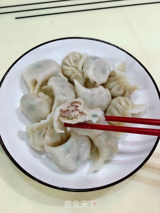 荸荠肉馅饺子的做法步骤：12