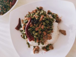 酸豆角炒肉的做法步骤：4