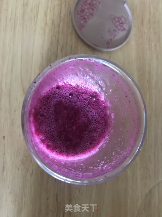 火龙果仙草芋圆的做法步骤：1
