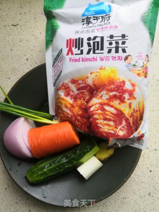 泡菜炒饭的做法步骤：1