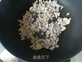 杭椒肉丁的做法步骤：4