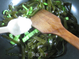 青椒炒海带的做法步骤：6