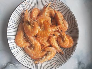 清蒸大虾的做法步骤：4