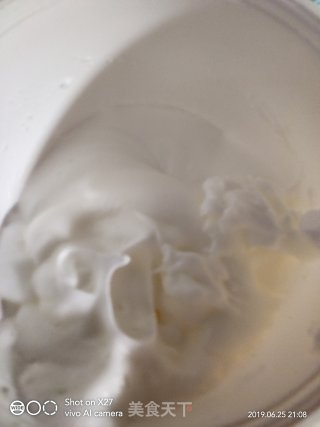 黑芝麻戚风蛋糕的做法步骤：5
