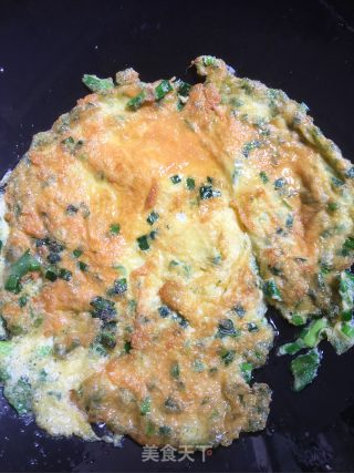 韭菜蛋饼的做法步骤：5
