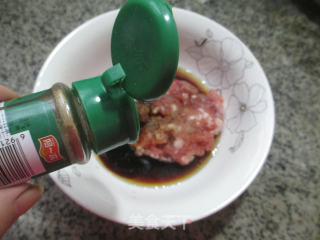 胡萝卜肉末豆腐丸子的做法步骤：6