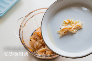 奶香咖喱鸡肉肠的做法步骤：3