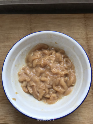 麻椒炒鸡片的做法步骤：4