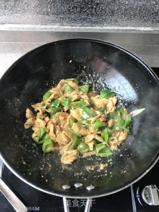 麻椒炒鸡片的做法步骤：8