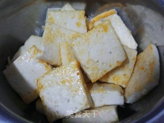 甜酸焖豆腐的做法步骤：1