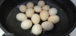 碎纹茶蛋的做法步骤：3