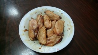 炸鸡包翅的做法步骤：1