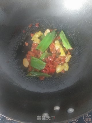 酸汤肥牛的做法步骤：5