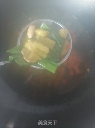 酸汤肥牛的做法步骤：7