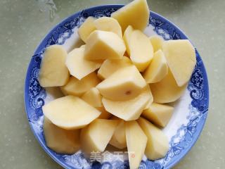 土豆炖排骨的做法步骤：4