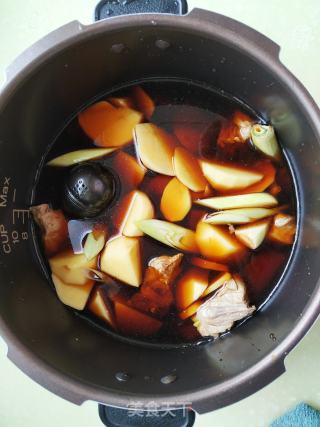 土豆炖排骨的做法步骤：9