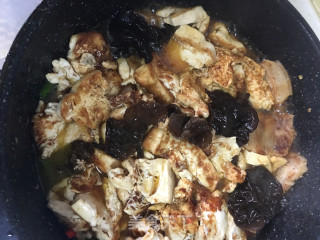 回锅肉家常豆腐的做法步骤：10